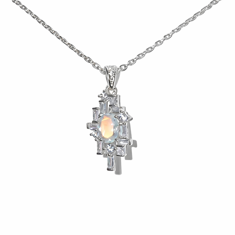 〔J360-3〕マダガスカル産 レインボームーンストーン ペンダント Rainbow moonstone