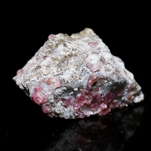 〔D131-20〕ピンクガーネット メキシコ産  シエラ・デ・クルセス Pink Garnet 鉱物 原石 標本【メール便不可】