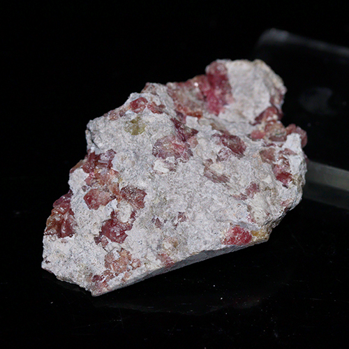 〔D131-30〕ピンクガーネット メキシコ産  シエラ・デ・クルセス Pink Garnet 鉱物 原石 標本【メール便不可】