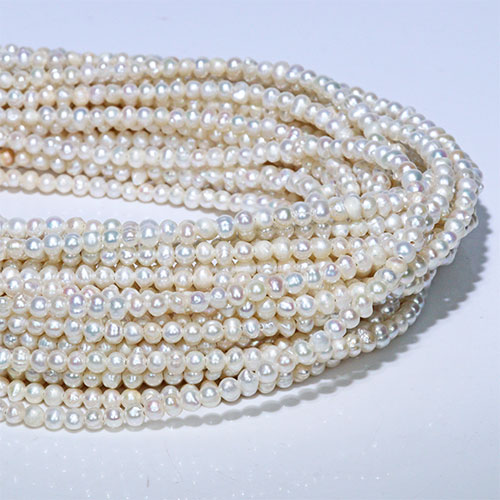 〔E1-101〕約3.5-4mm 淡水パール 真珠 連材 1連売り ワイヤー線通し【ランダム発送】