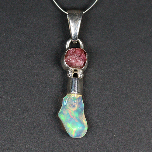 〔J368-13〕エチオピアンオパール ピンクトルマリン sv925 宝石質原石ペンダントトップ　opal　tourmaline
