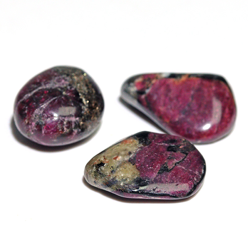 〔Z154-30〕3個入り 希少 ロシア産 ユーディアライト AAA タンブル Eudialyte