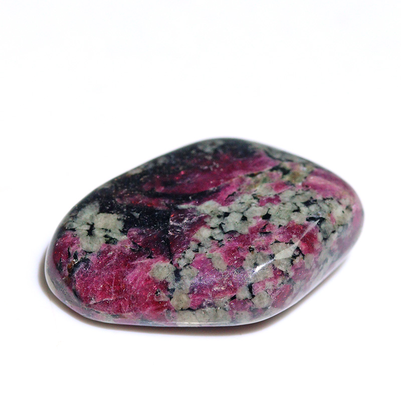 〔Z154-9〕希少 ロシア産 蛍光 ユーディアライト AAA タンブル Eudialyte