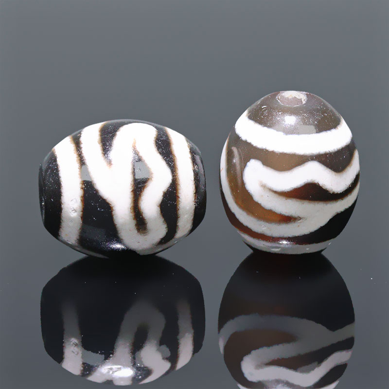 〔Z70-7〕【 天珠】約14x12mm 水蓮花天珠 開運 風水 【ランダム発送】【FOREST 天然石 パワーストーン】