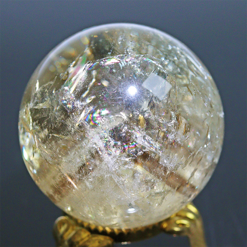 〔D471-43〕高品質 約40mm シトリンファントム虹入り スフィア Citrine 丸玉  黄水晶 置物 風水 ヘコミあり【メール便不可】
