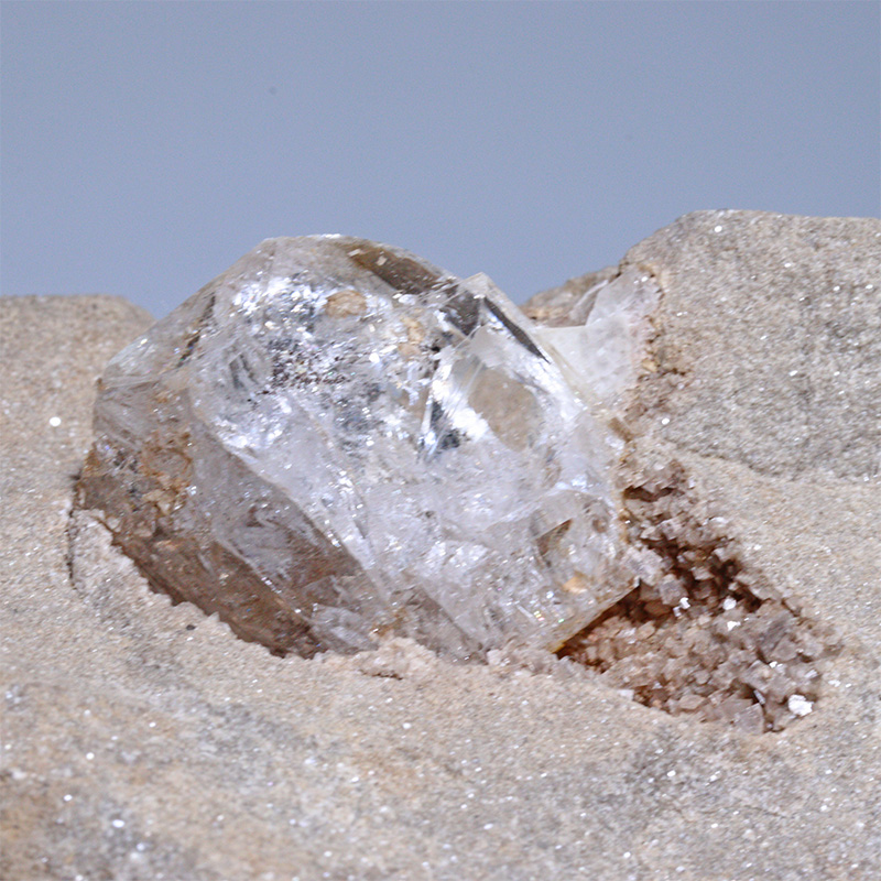 〔D477-15〕ハーキマーダイヤモンド 母岩付き原石 ニューヨーク州ハーキマー地区産 Herkimer diamond【メール便不可】