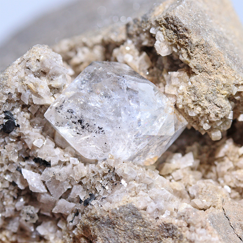 〔D477-7〕ハーキマーダイヤモンド 母岩付き原石 ニューヨーク州ハーキマー地区産 Herkimer diamond【メール便不可】