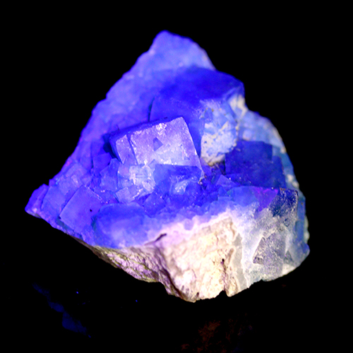 メール便不可 〔D486-1〕Fluorite フローライト 蛍光鉱物 蛍石 マダガスカル 結晶 原石【FOREST 天然石 パワーストーン】