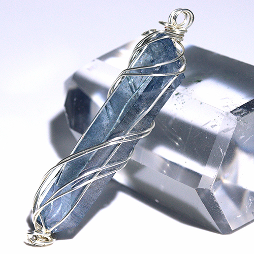 メール便不可 〔D487-10〕極上品 アーカンソー州産 ブルーオーラ  クォーツ  ARKANSAS CRYSTAL