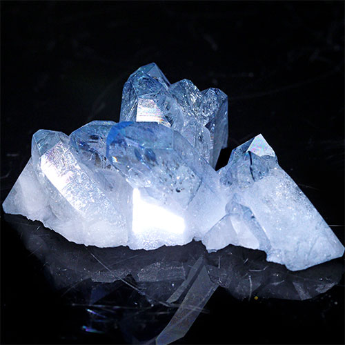 〔D494-1〕極上品 アーカンソー州産 ブルーオーラ クラスター クォーツ ARKANSAS CRYSTAL ギャランティーカード付