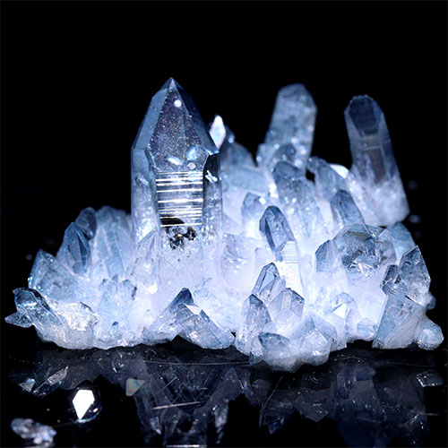 〔D494-15〕極上品 アーカンソー州産 ブルーオーラ クラスター クォーツ ARKANSAS CRYSTAL ギャランティーカード付