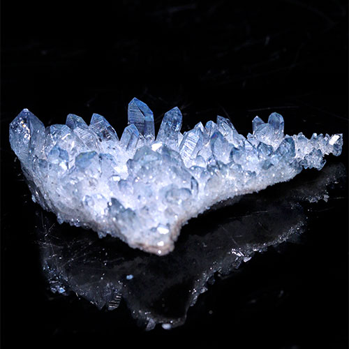 〔D494-9〕極上品 アーカンソー州産 ブルーオーラ クラスター クォーツ ARKANSAS CRYSTAL ギャランティーカード付