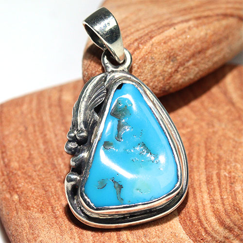〔J373-14〕アリゾナ スリーピングビューティーターコイズ SV925 ペンダント Sleeping Beauty Turquoise