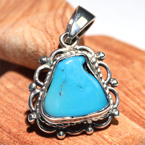 〔J373-16〕アリゾナ スリーピングビューティーターコイズ SV925 ペンダント Sleeping Beauty Turquoise