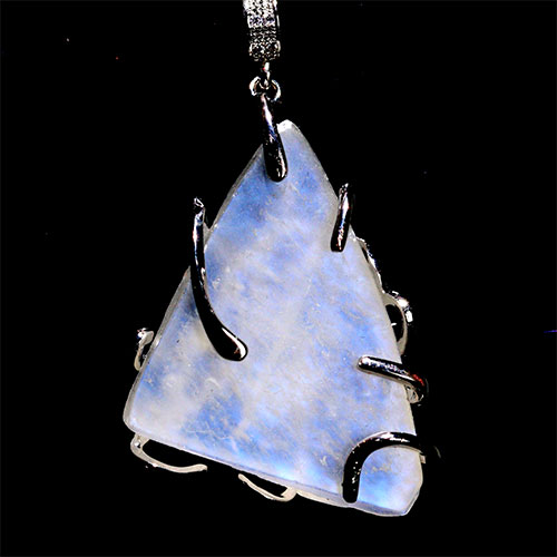 〔J379-9〕幻想シラー ブルームーンストーン 原石 ペンダントトップ Blue moonstone