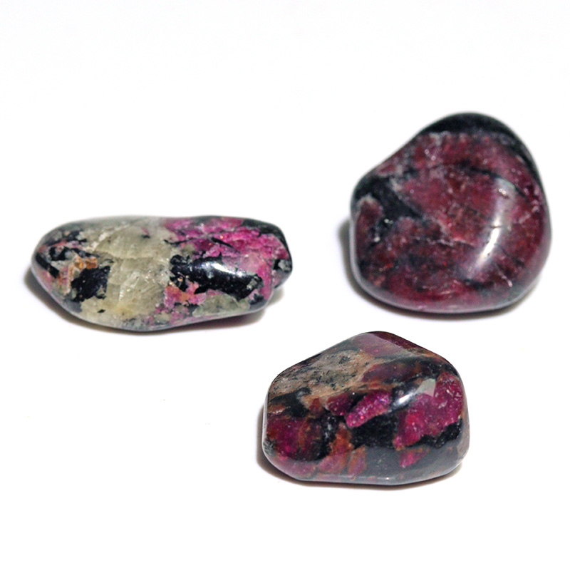 〔Z154-37〕3個入り 希少 ロシア産 ユーディアライト AAA タンブル Eudialyte