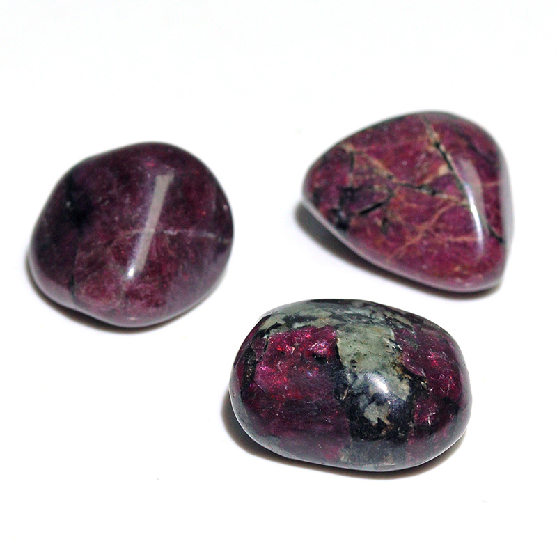 〔Z154-40〕3個入り 希少 ロシア産 ユーディアライト AAA タンブル Eudialyte