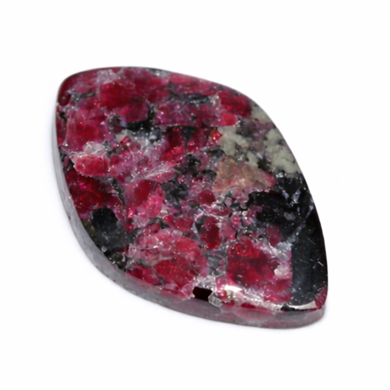 〔Z99〕希少 約25x17x4mm ロシア産 ユーディアライト ルース Eudialyte