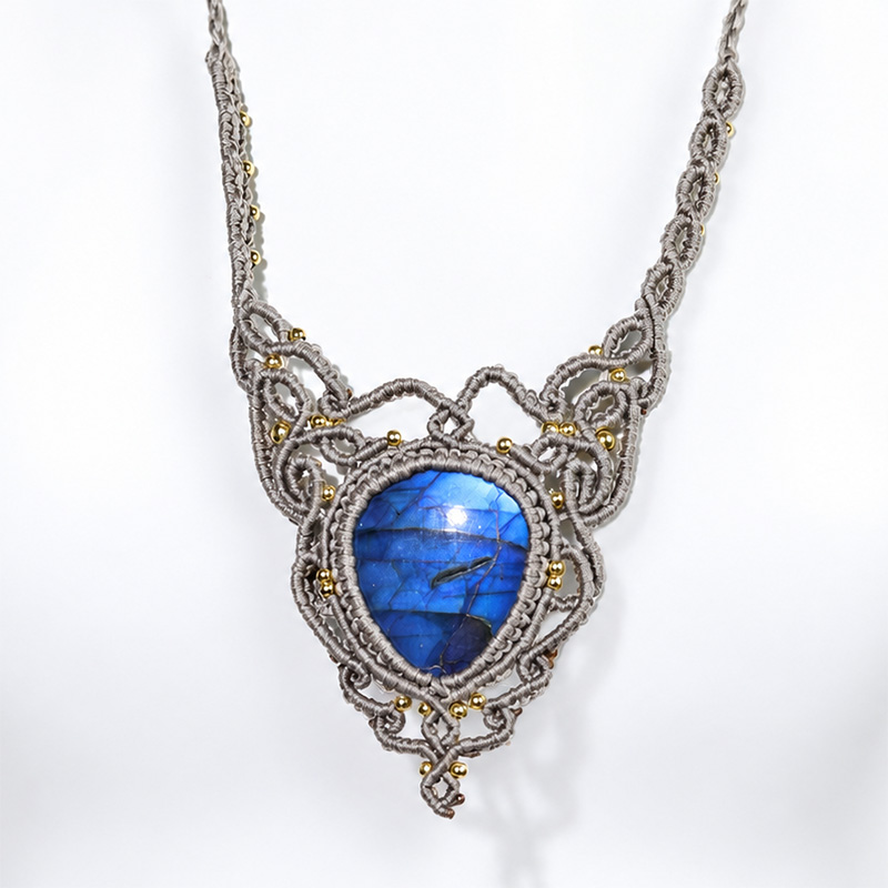 〔n1-39-3〕ラブラドライト マクラメネックレス ～蒼いオーロラ～ 曹灰長石 Labradorite （サイズ調可）