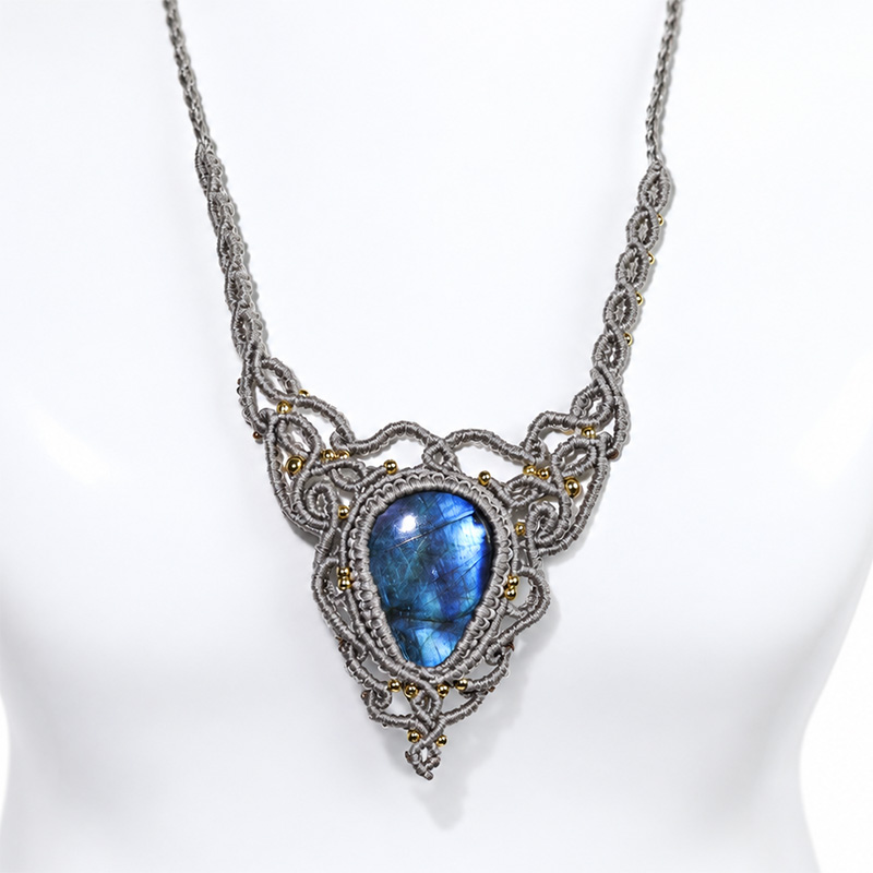 〔n1-39-4〕ラブラドライト マクラメネックレス ～蒼いオーロラ～ 曹灰長石 Labradorite （サイズ調可）